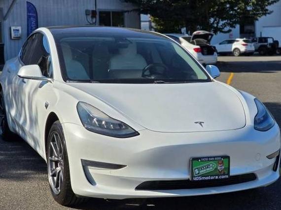 TESLA MODEL 3 2018 5YJ3E1EB2JF086364 image TESLA MODEL 3 2018 5YJ3E1EB2JF086364 image
